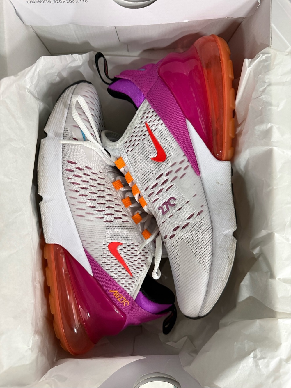 Nike W Air Max 270 White Bright Crimson Sneakers - Size 7.5